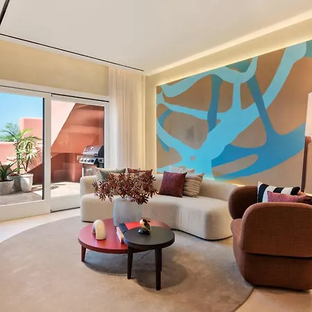 Feriehus Vacation Marbella I The Signature Penthouse, Sea View, Sauna, Private Heated Jacuzzi, Cutting-edge Amenities