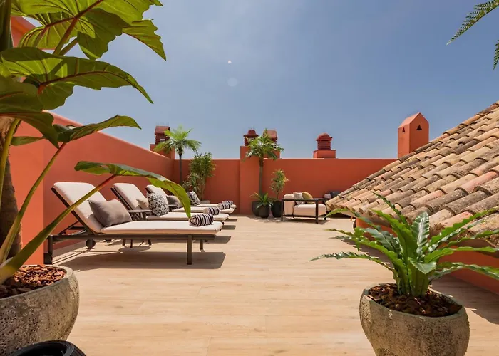 Vacation Marbella I The Signature Penthouse, Sea View, Sauna, Private Heated Jacuzzi, Cutting-edge Amenities