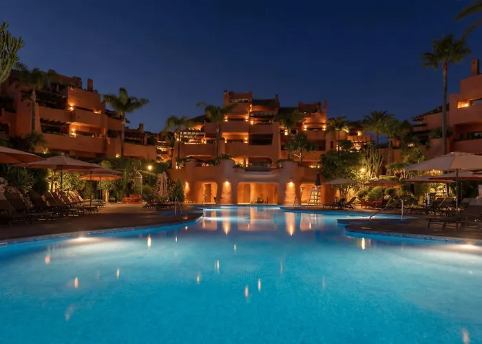 Сasa de vacaciones Vacation Marbella I The Signature Penthouse, Sea View, Sauna, Private Heated Jacuzzi, Cutting-edge Amenities