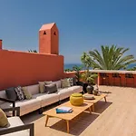 Vacation Marbella I The Signature Penthouse, Flat In Estepona, Sea View, Sauna, Communal And Indoor Pool, Gym, Private Heated Jacuzzi, Cutting-edge Amenities, High-end Renovation *