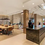 Vacation Marbella I The Signature Penthouse, Flat In Estepona, Sea View, Sauna, Communal And Indoor Pool, Gym, Private Heated Jacuzzi, Cutting-edge Amenities, High-end Renovation * Естепона