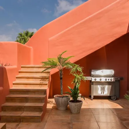 Vacation Marbella I The Signature Penthouse, Sea View, Sauna, Private Heated Jacuzzi, Cutting-edge Amenities Estepona