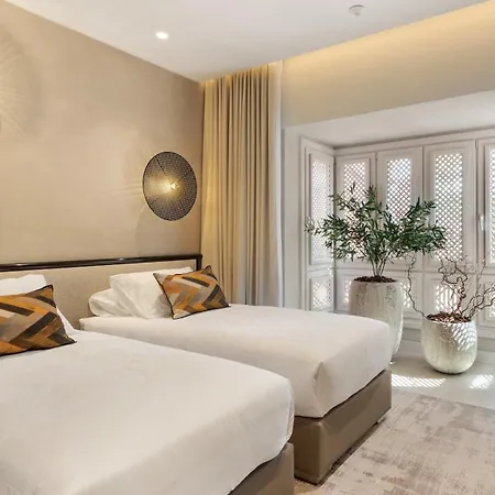 Vacation Marbella I The Signature Penthouse, Sea View, Sauna, Private Heated Jacuzzi, Cutting-edge Amenities * Estepona