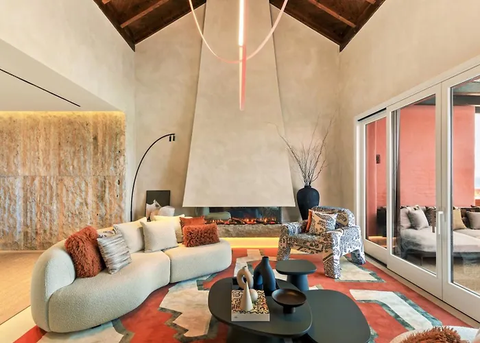 Ferienhaus Vacation Marbella I The Signature Penthouse, Sea View, Sauna, Private Heated Jacuzzi, Cutting-edge Amenities