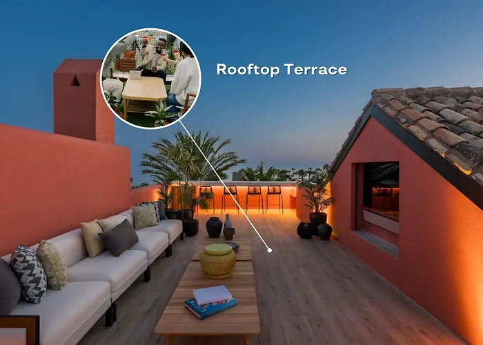 Vacation Marbella I The Signature Penthouse, Sea View, Sauna, Private Heated Jacuzzi, Cutting-edge Amenities Holiday home