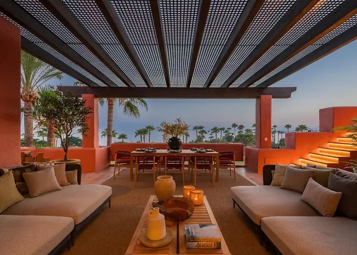 Ferienhaus Vacation Marbella I The Signature Penthouse, Sea View, Sauna, Private Heated Jacuzzi, Cutting-edge Amenities *