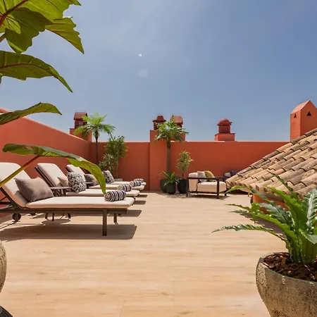 Vacation Marbella I The Signature Penthouse, Flat In Estepona, Sea View, Sauna, Communal And Indoor Pool, Gym, Private Heated Jacuzzi, Cutting-edge Amenities, High-end Renovation
